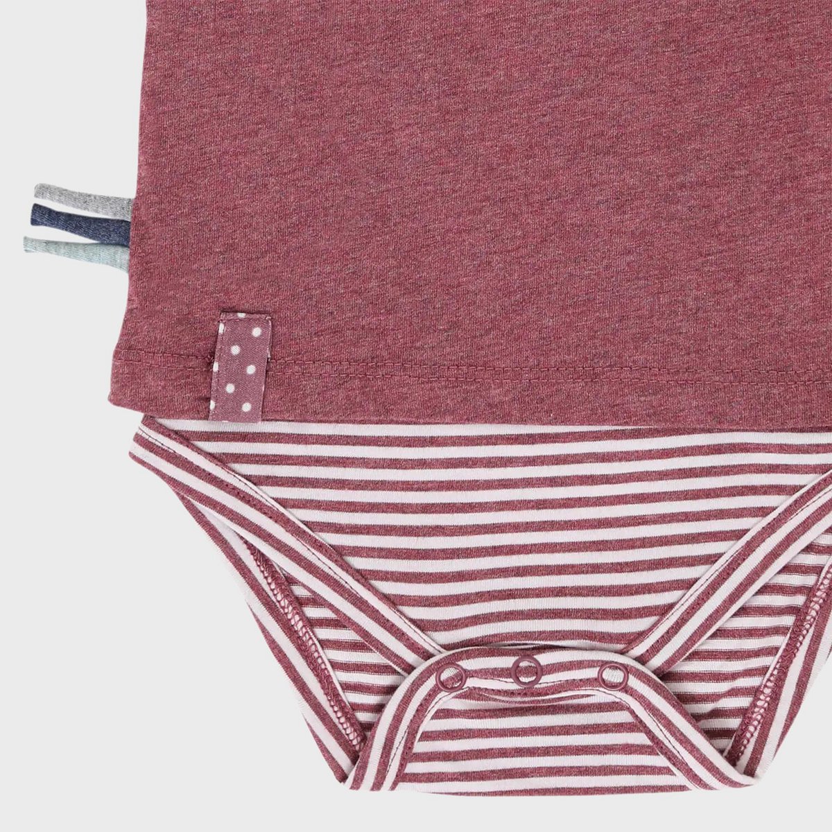 OrganicEra T-shirt biologica per neonati P/E Body, Bordeaux
