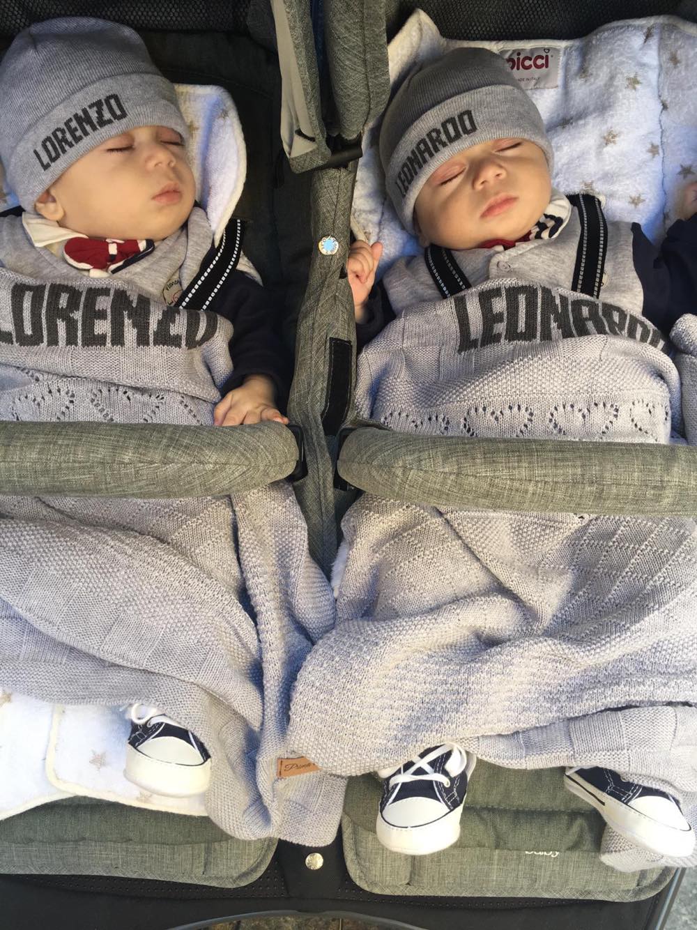 Set Gemelli - set nascita con 2 copertine + 2 berretti personalizzati con nome - idea regalo